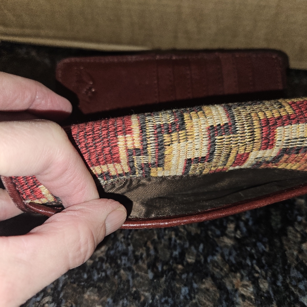 Patricia Nash Terresa Trifold Wallet - Picture 4 of 9